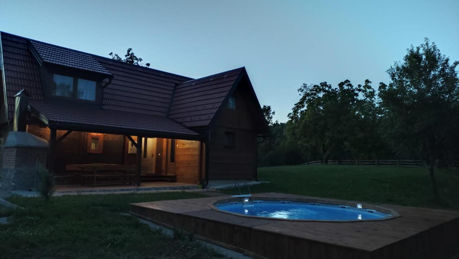 Апартаменты Katty-Rastoke Слуни Экстерьер фото
